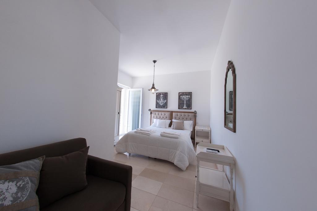 B&B Villa Cinzia Торре-Санта-Сабина Экстерьер фото